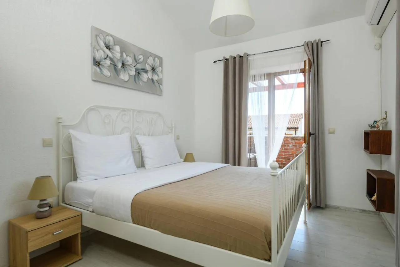 Paradis Villa Stone Queen With Heated Pool Butkovici  Croatia