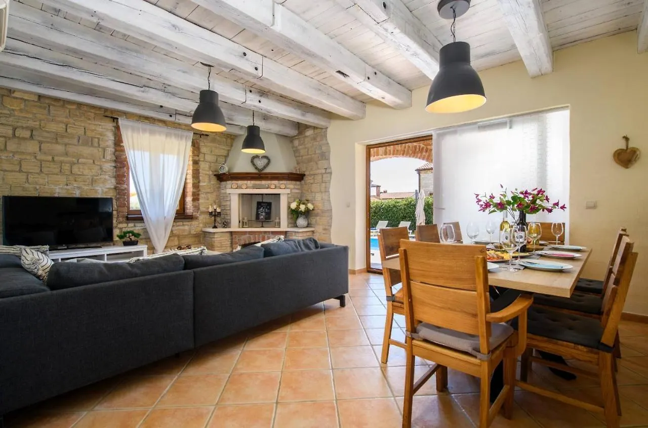 Paradis Villa Stone Queen With Heated Pool Butkovici  Croatia